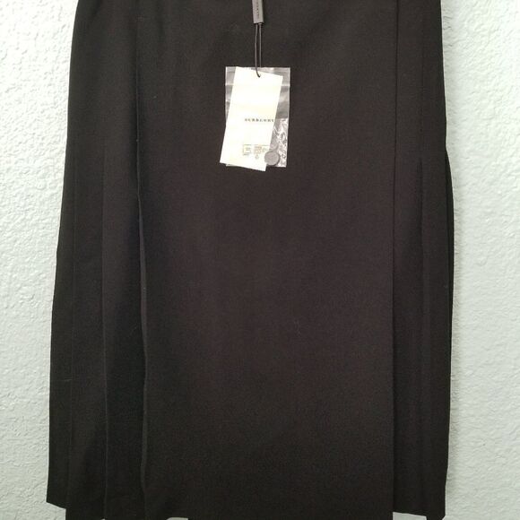 Burberry skirt uniform Back Pleated Wrap Front New With Tags - Picture 2 of 12